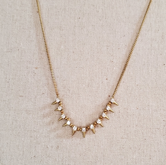 Delicate Renegade Necklace - Picture 1 of 3